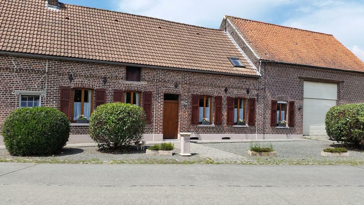 Au Trieu Hotel Wannebecq Eksteriør billede